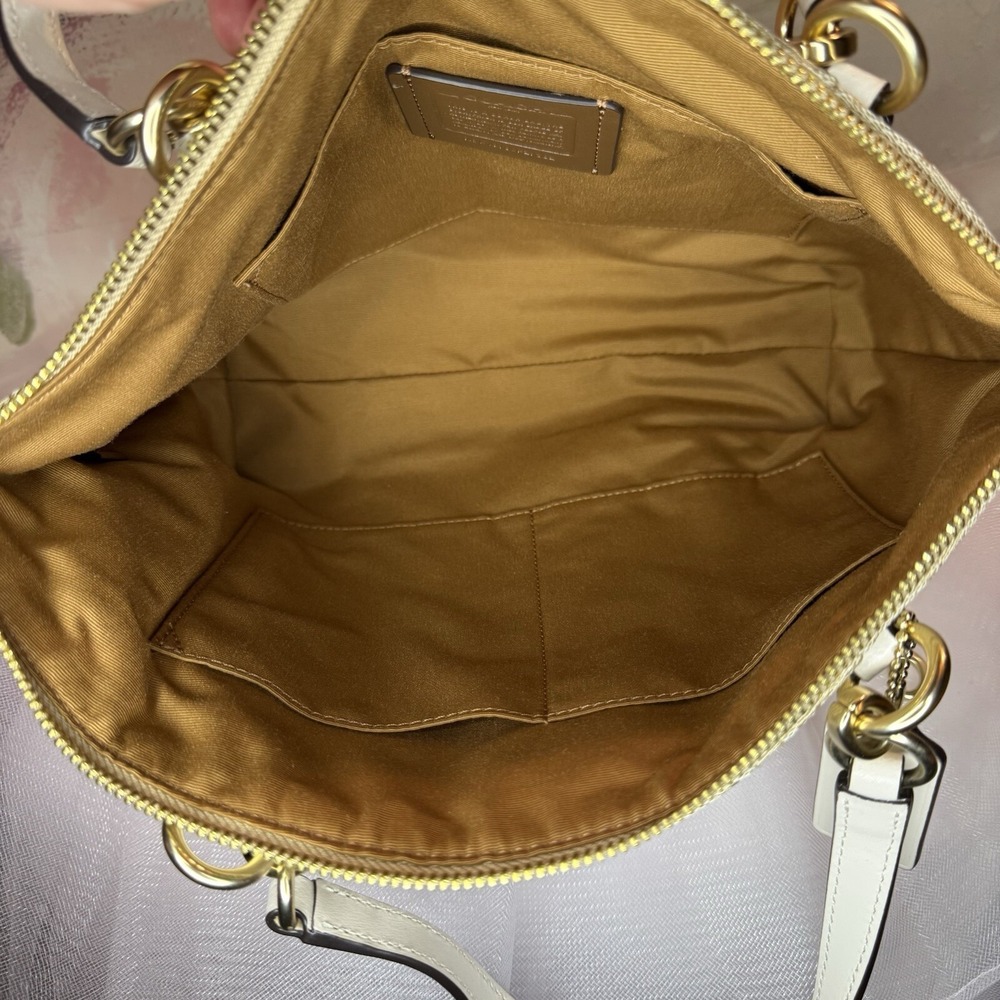 New Coach Leather 2 way Handbag Light Beige Auth Women Gift Crossbody White - Picture 8 of 8